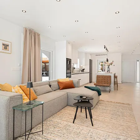 Clery Villa